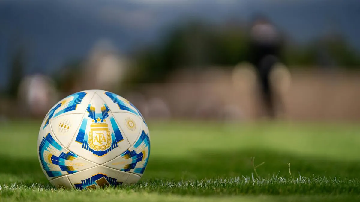 大威廉姆斯网球传奇之路从力量打法到赛场长青不衰的冠军人生探索